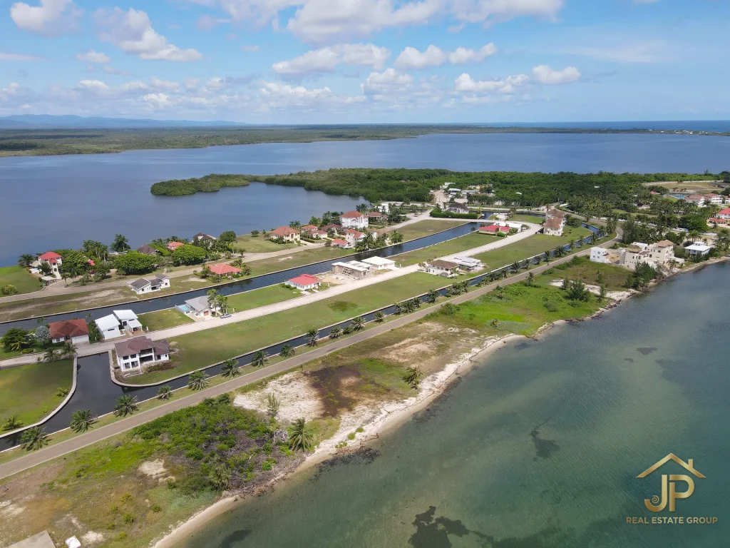 beachfront land for sale in Placencia Peninsula with Caribbean Sea frontage - JP Real Estate Group