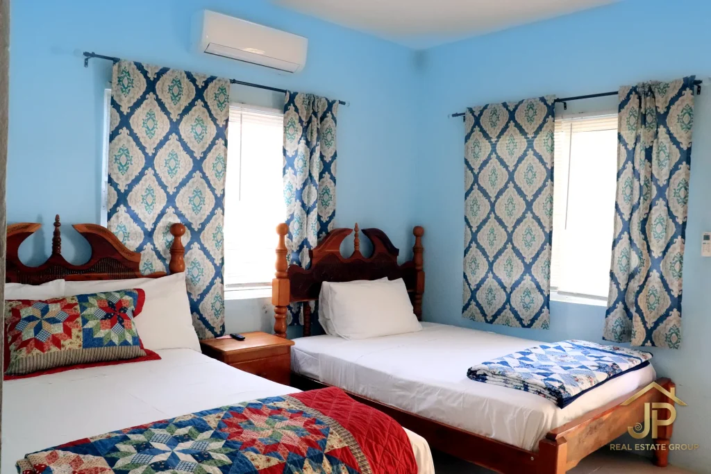 Turnkey Airbnb resort in Hummingbird Estate Belize - photo 19