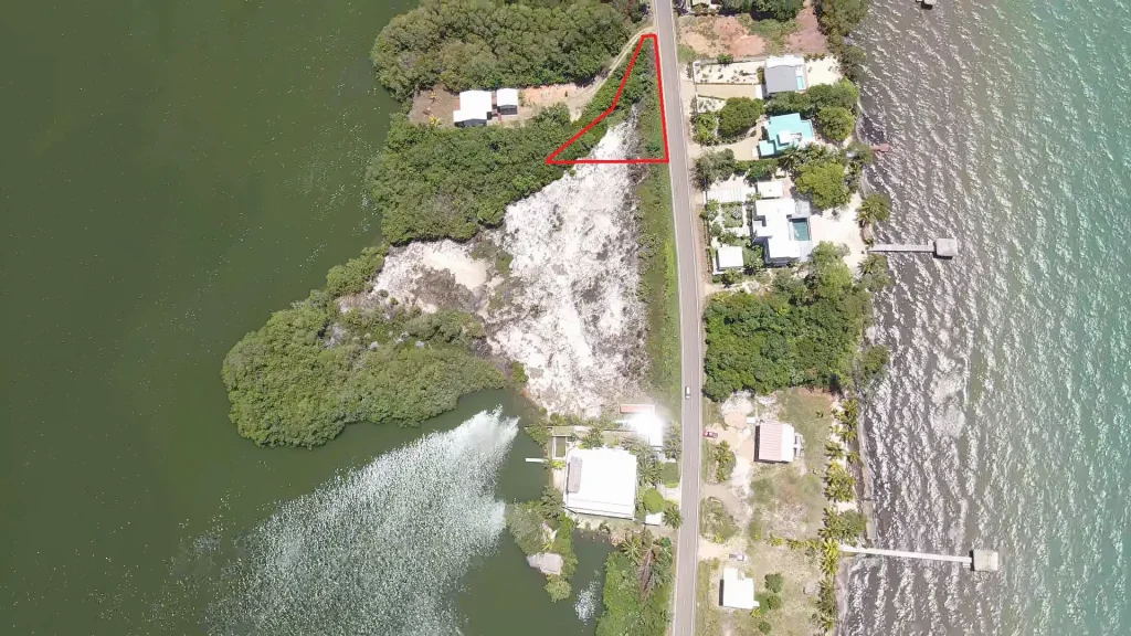 0.28-acre Plantation Placencia parcel map with marked boundary - JP Real Estate Group